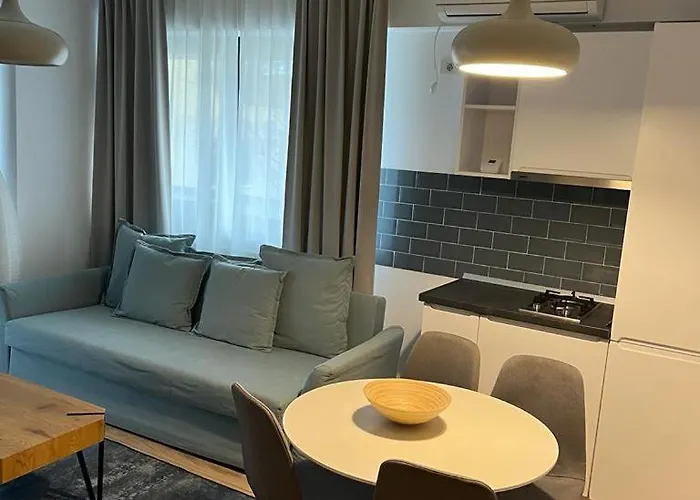 Ingrid Miraj By The Sea Apartment *